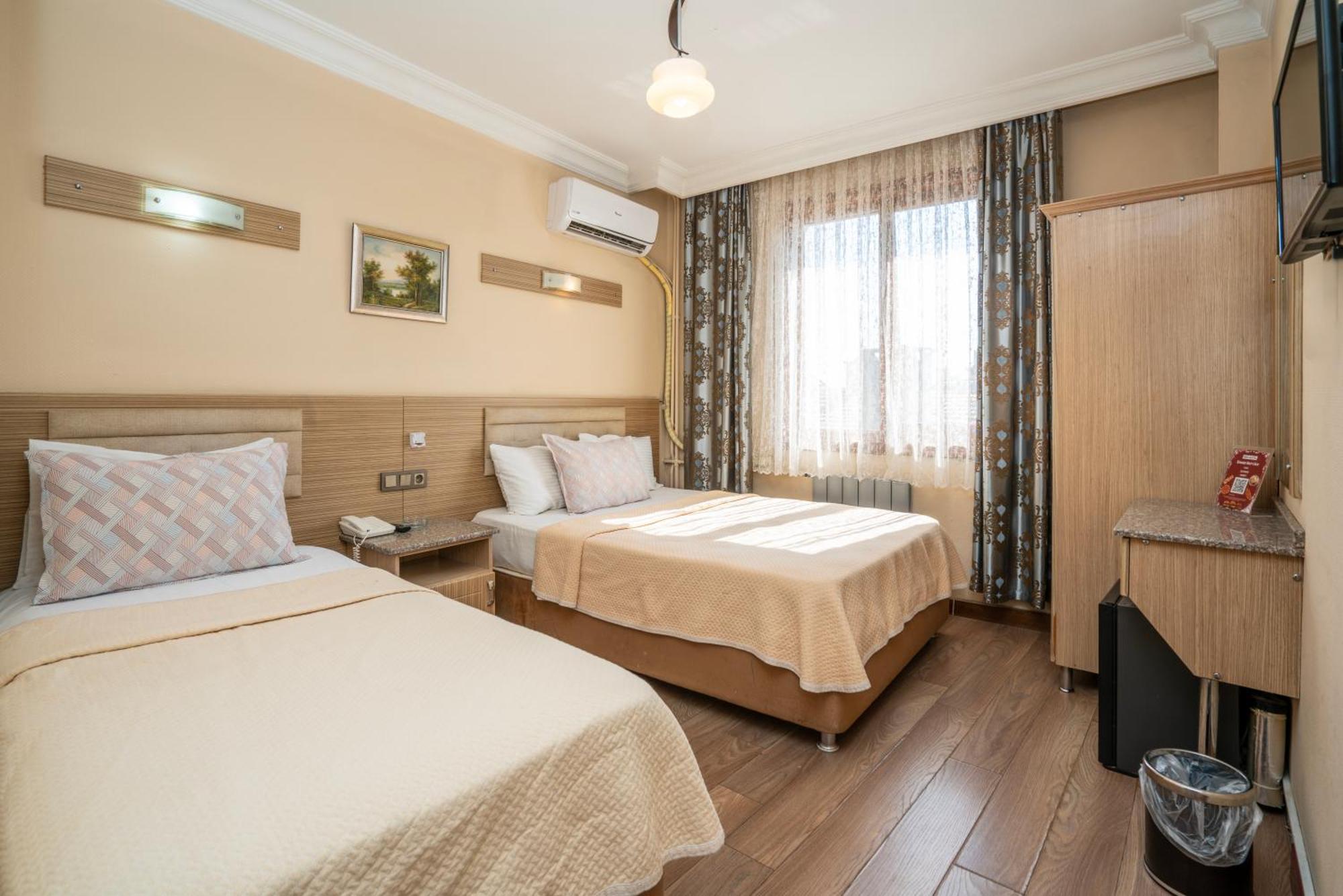 Grand Reis Hotel Istanbul Exterior photo